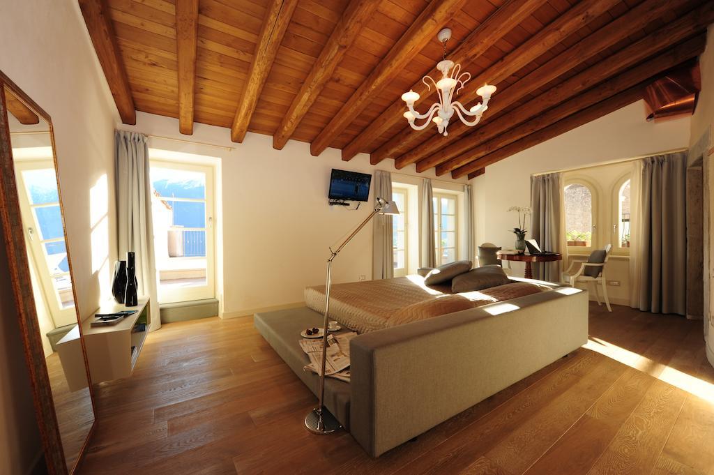 Locanda Al Castelletto Tremosine Habitación foto